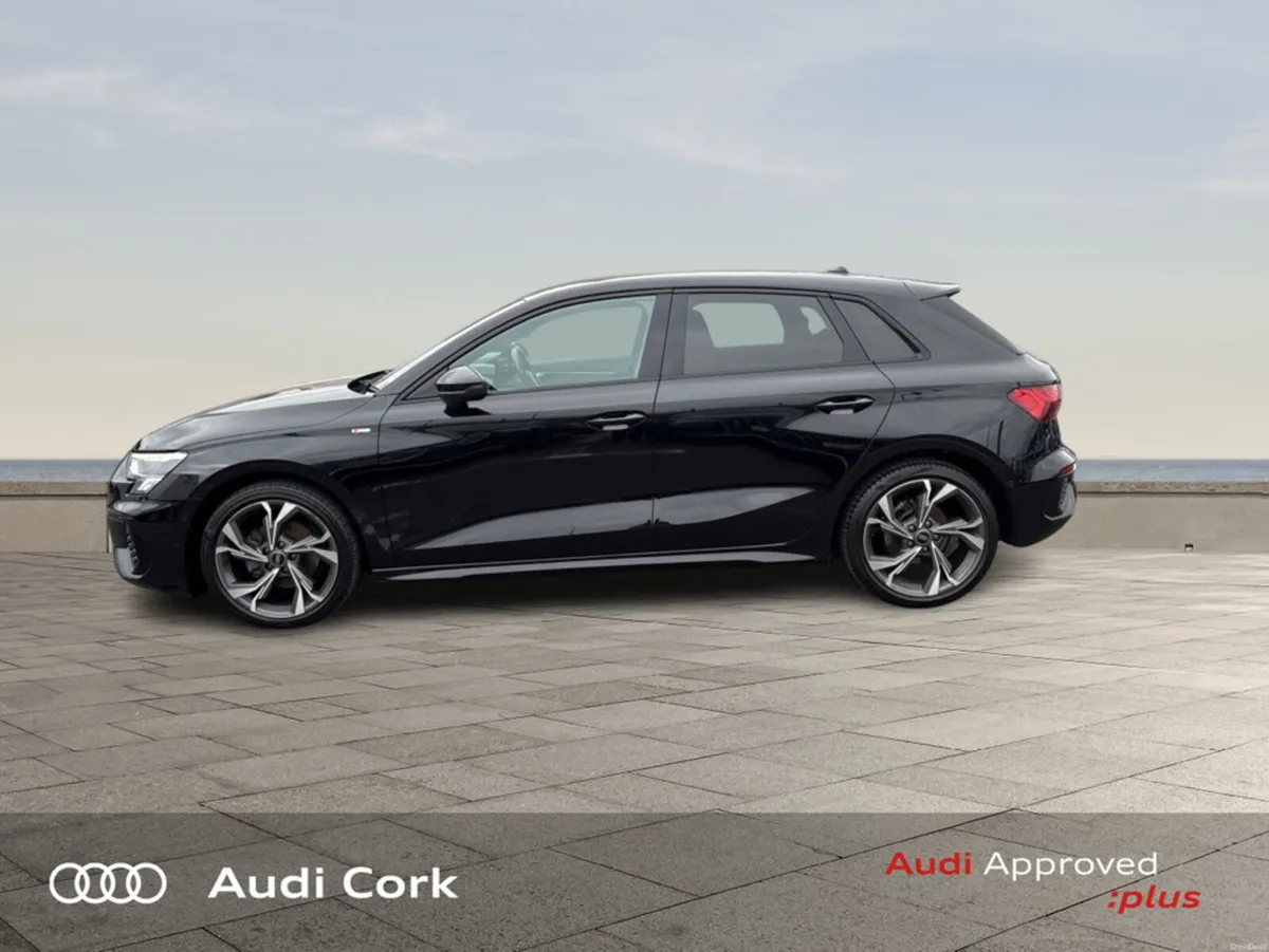 Audi A3 1.0 30TFSI 110BHP S-LINE WITH BLACK STYLIN - Image 4