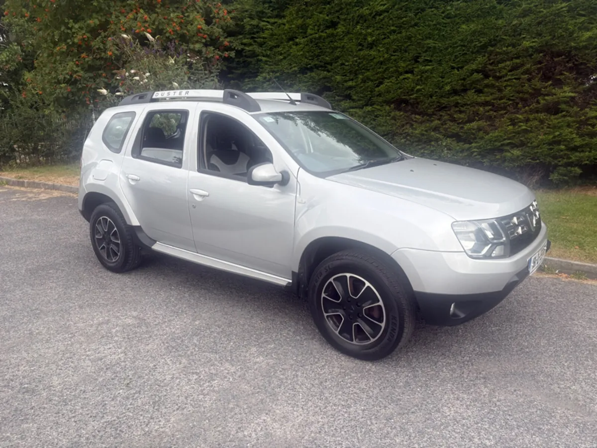 Dacia Duster PRESTIGE 1.5 DCI 110 4X 4DR - Image 1