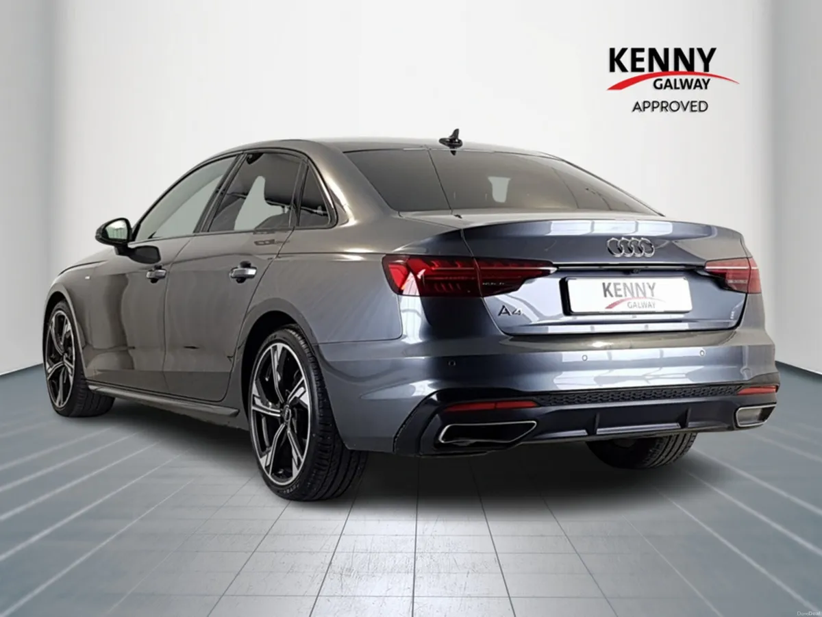 Audi A4 LIMOUSINE 30 TDI 136BHP S 4DR AUTO S-TRONI - Image 5