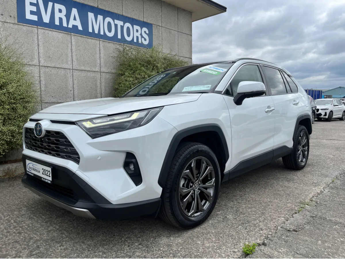 Toyota RAV4 G 4WD HYBRID AUTOMATIC 2.5 PETROL //MA - Image 4