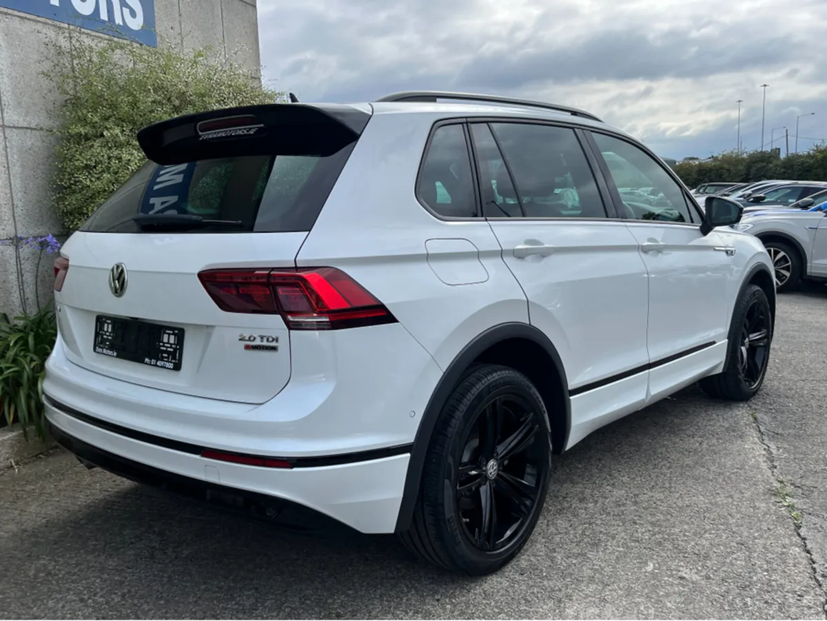 Volkswagen Tiguan R-LINE 4MOTION AUTOMATIC 2.0 DIE - Image 4