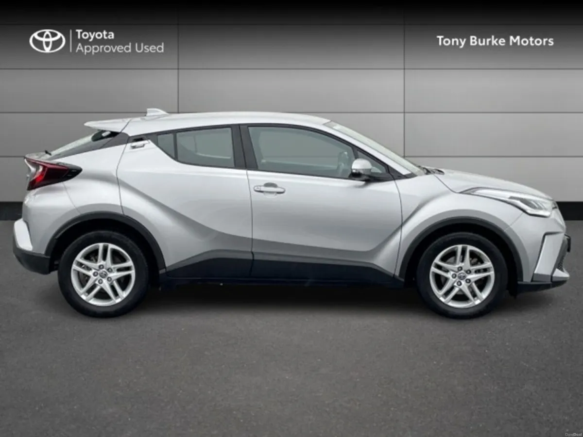 Toyota C-HR Luna - 1.8 Hybrid - Great Features - A - Image 3
