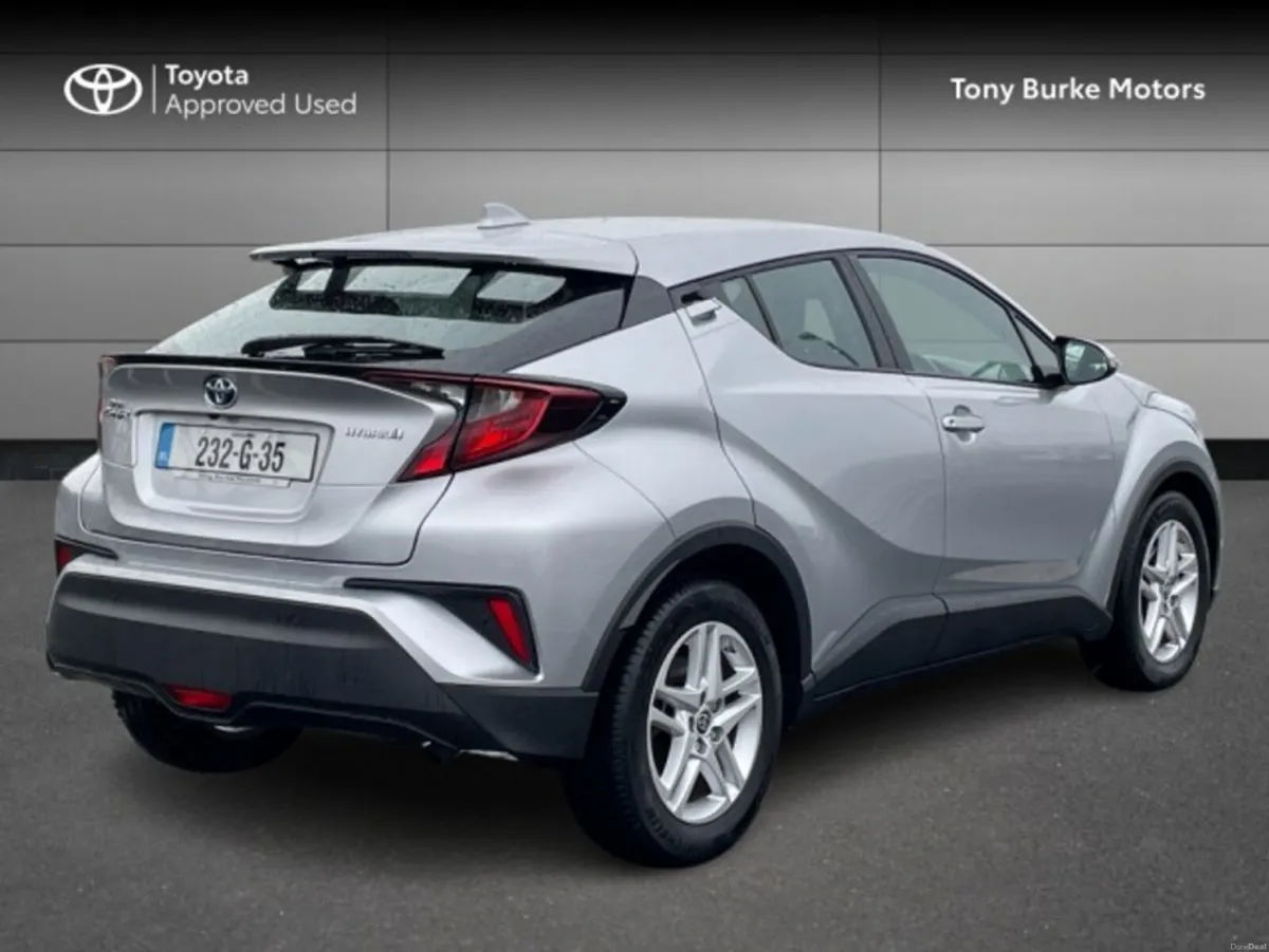 Toyota C-HR Luna - 1.8 Hybrid - Great Features - A - Image 2