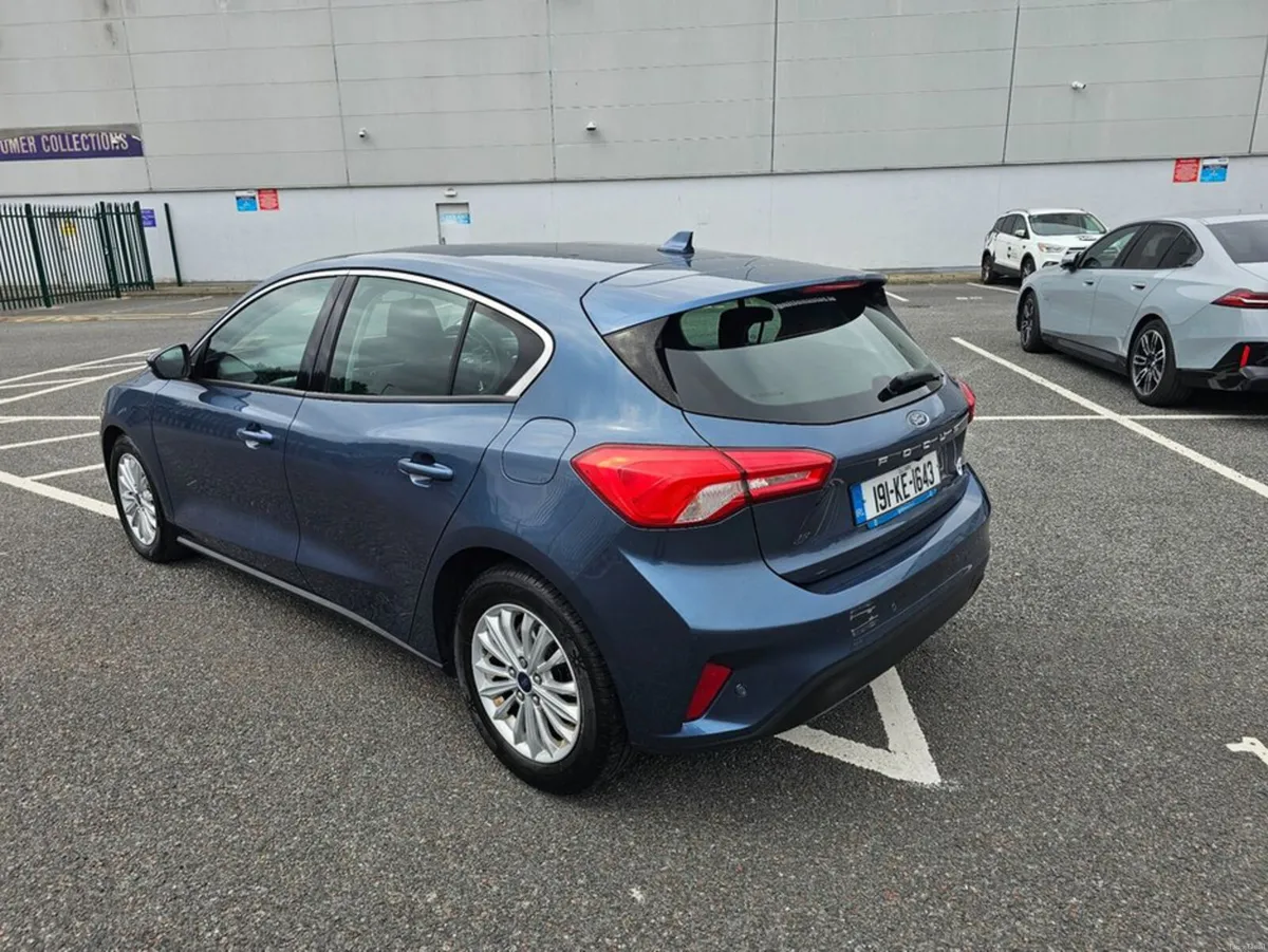 Ford Focus TITANIUM DIESEL, SERVICE HISTORY, 2 KEY - Image 6
