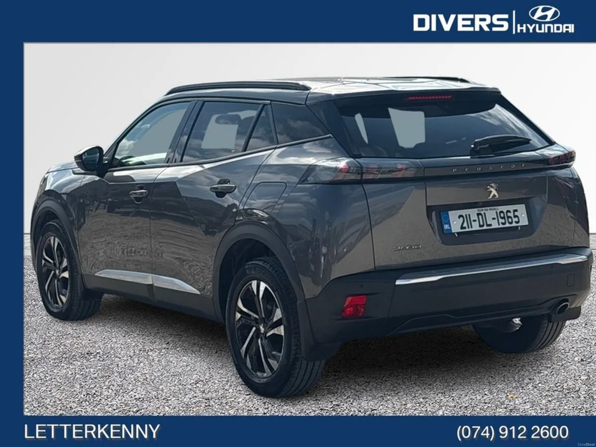 Peugeot 2008 Allure Pack 1.5 Blue HDI - Image 2