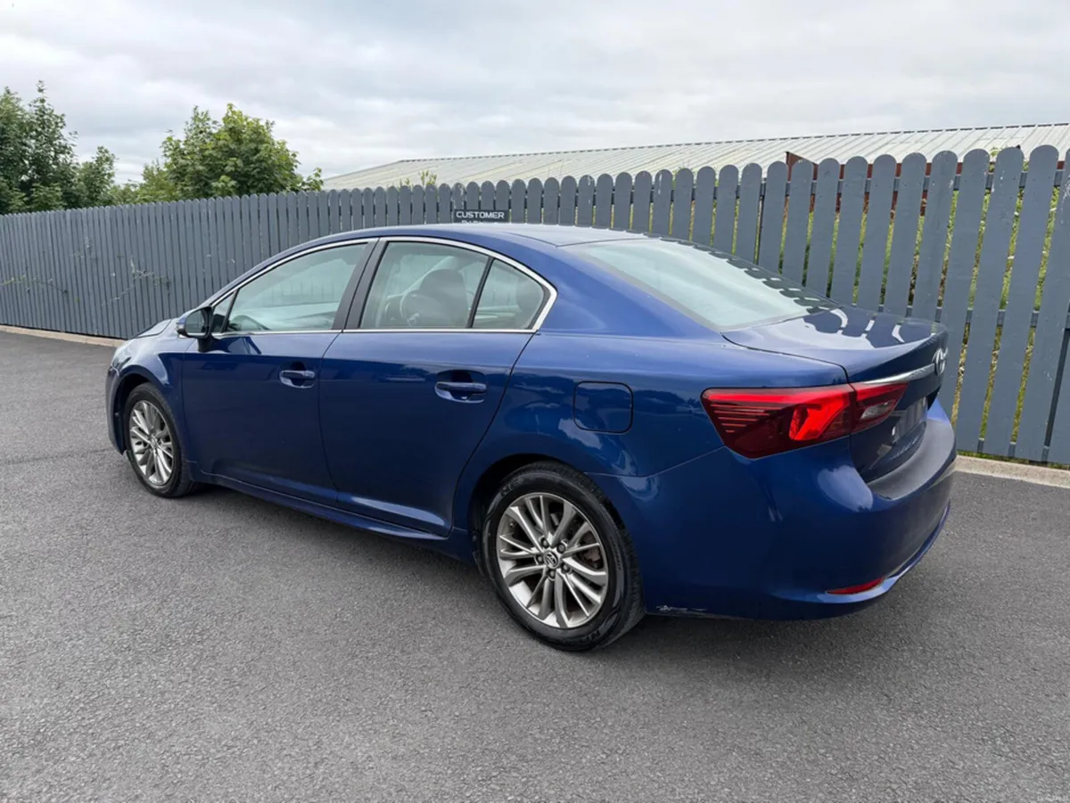 Toyota Avensis 2.0 D-4D BUSINESS EDITION OVERMOUNT - Image 6