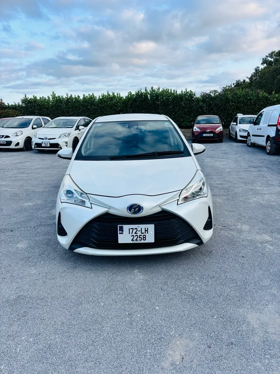 Toyota Vitz hybrid 1.5 low km - Image 1