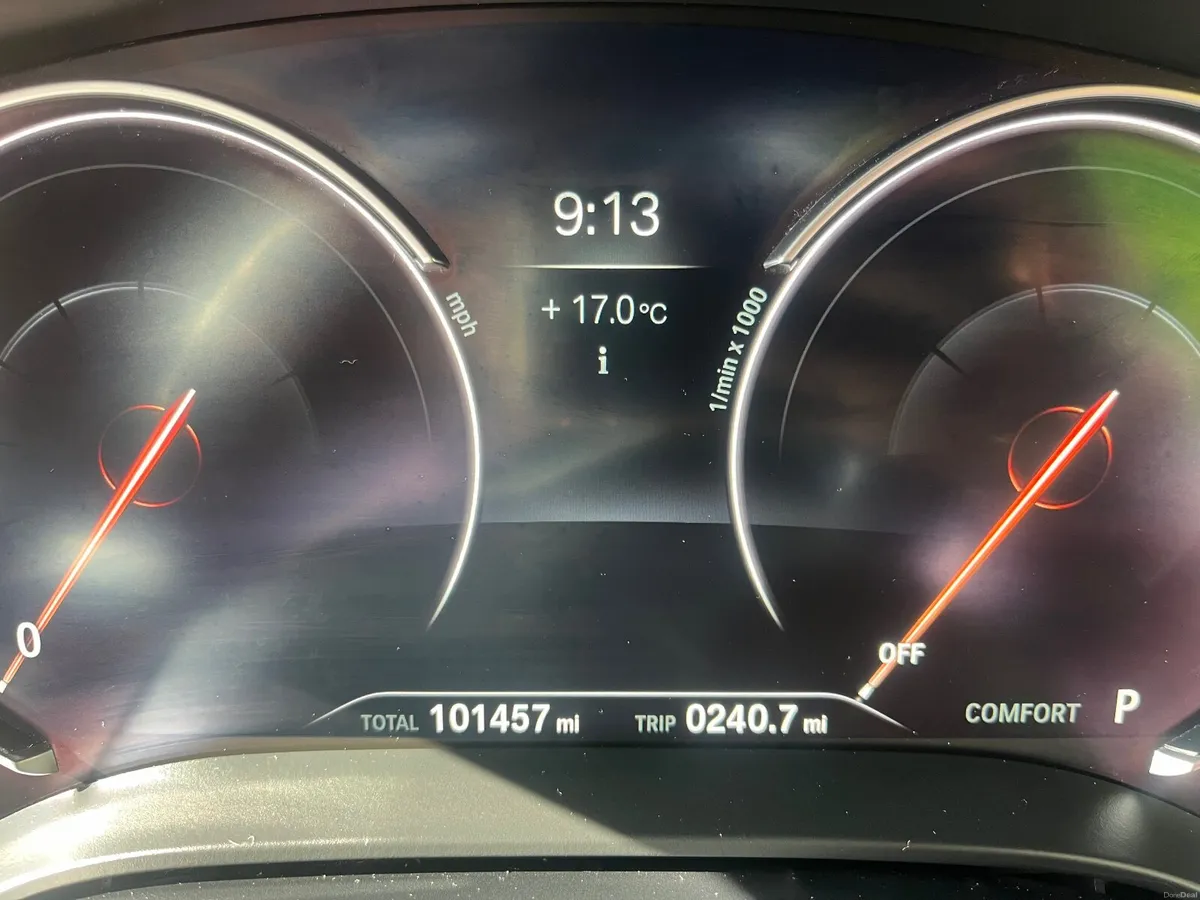 BMW 5-Series 2018 - Image 3