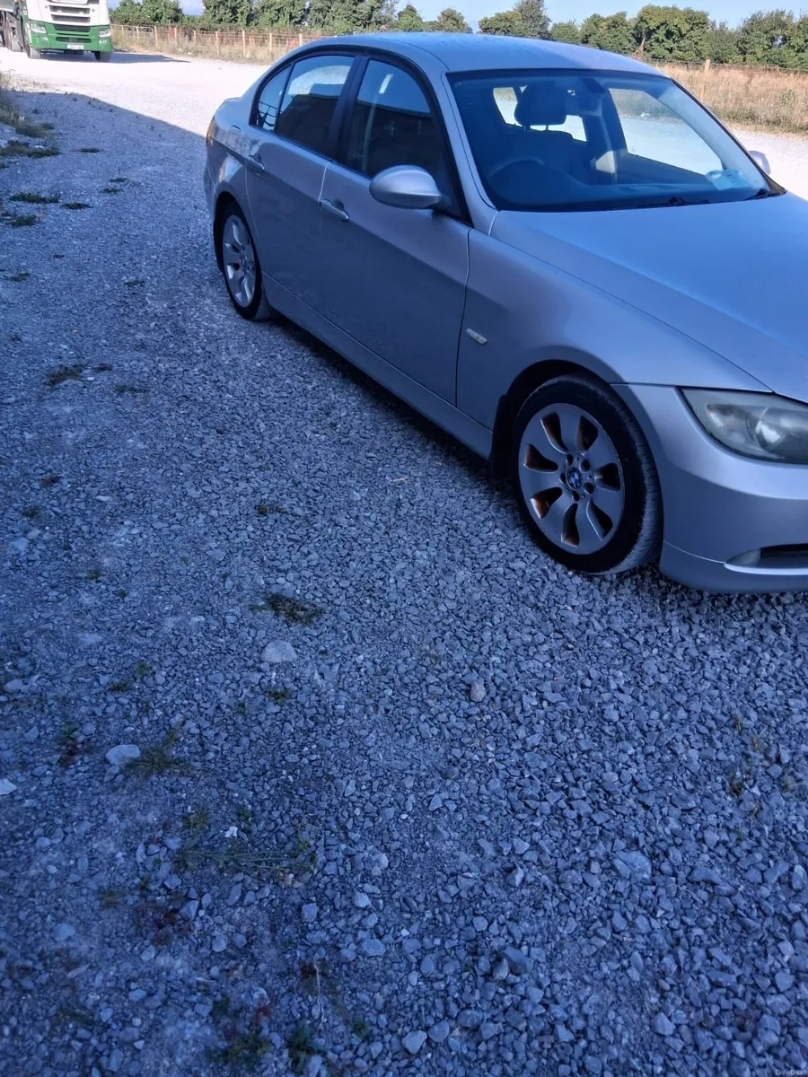 BMW 3-Series 2008 - Image 4