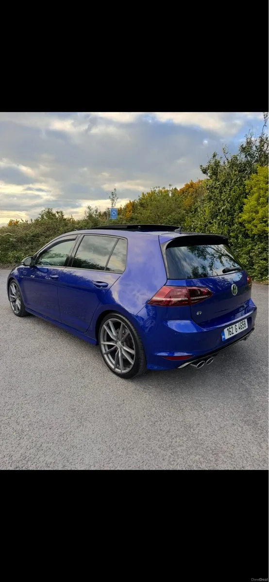Volkswagen Golf R - Image 3