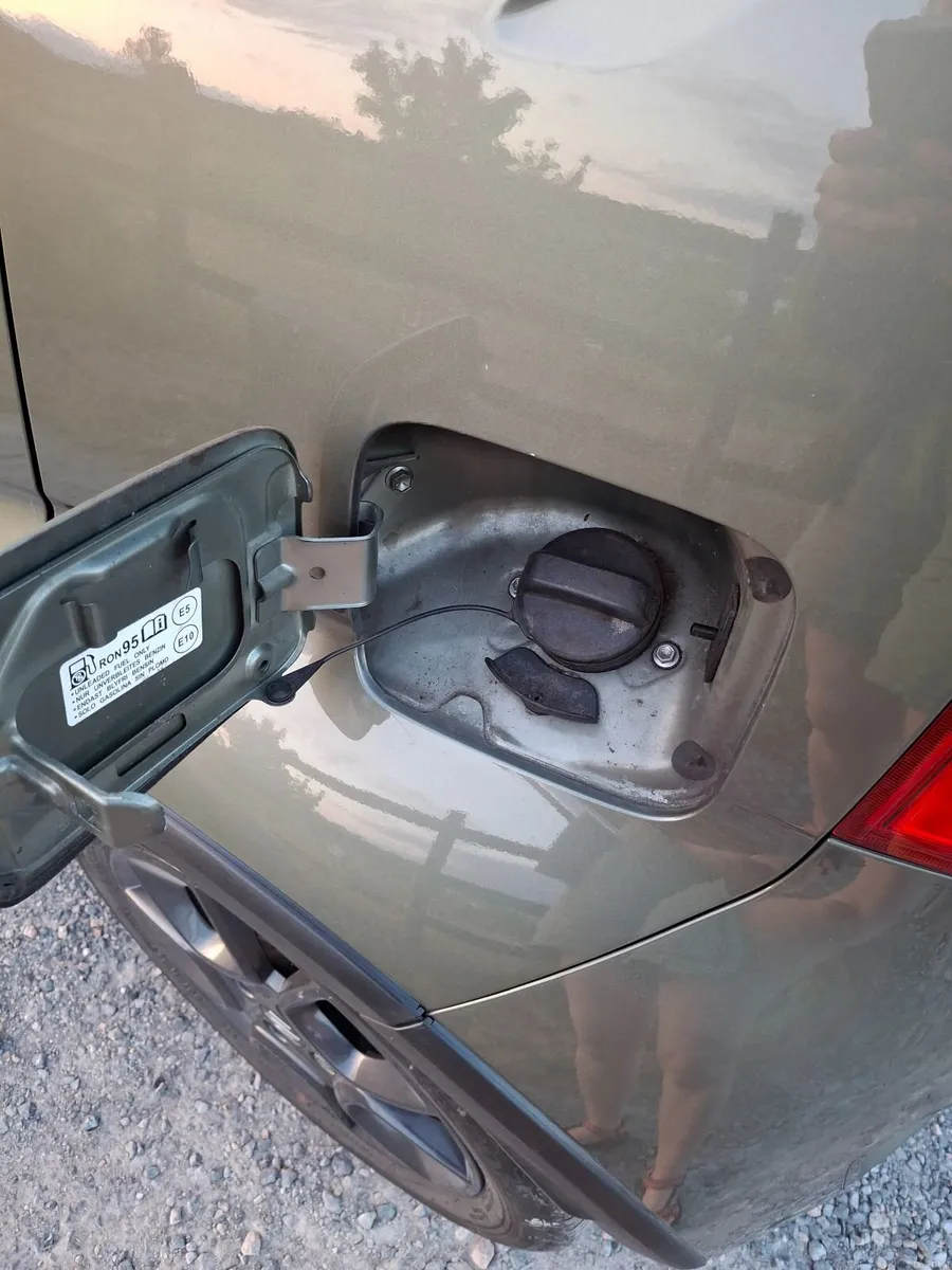 NCT 2028 Suzuki Ignis 2024 hybrid - Image 6