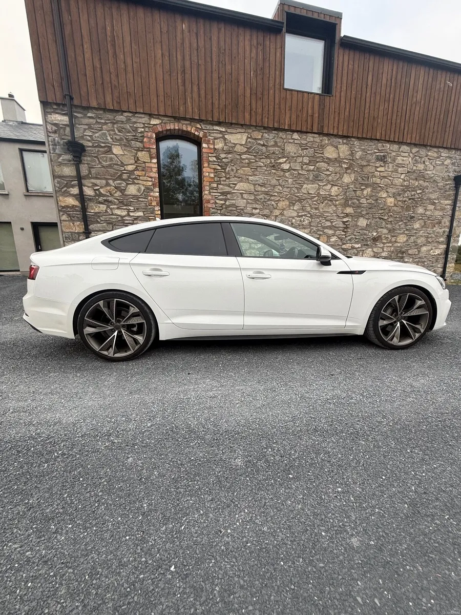 Audi A5 2017 S-Line - Image 1