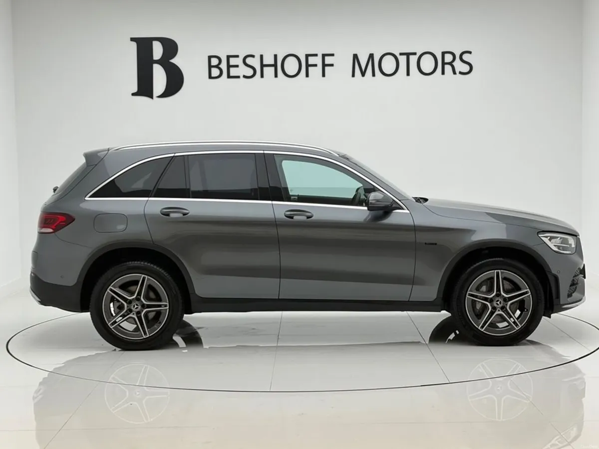 Mercedes-Benz GLC 300de AMG LINE=LOW MILES//HUGE S - Image 6
