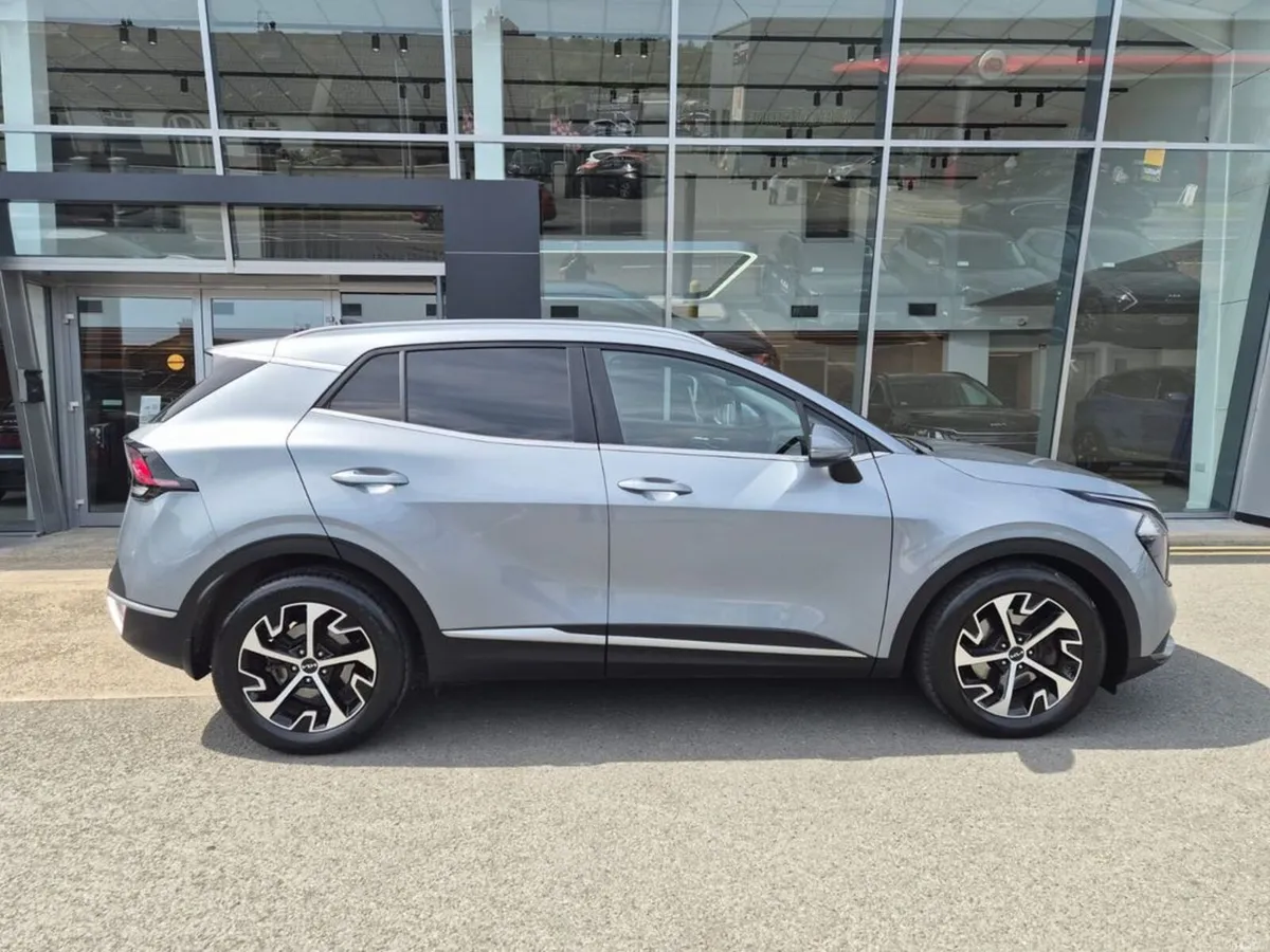 Kia Sportage Manual 5DR - Image 6