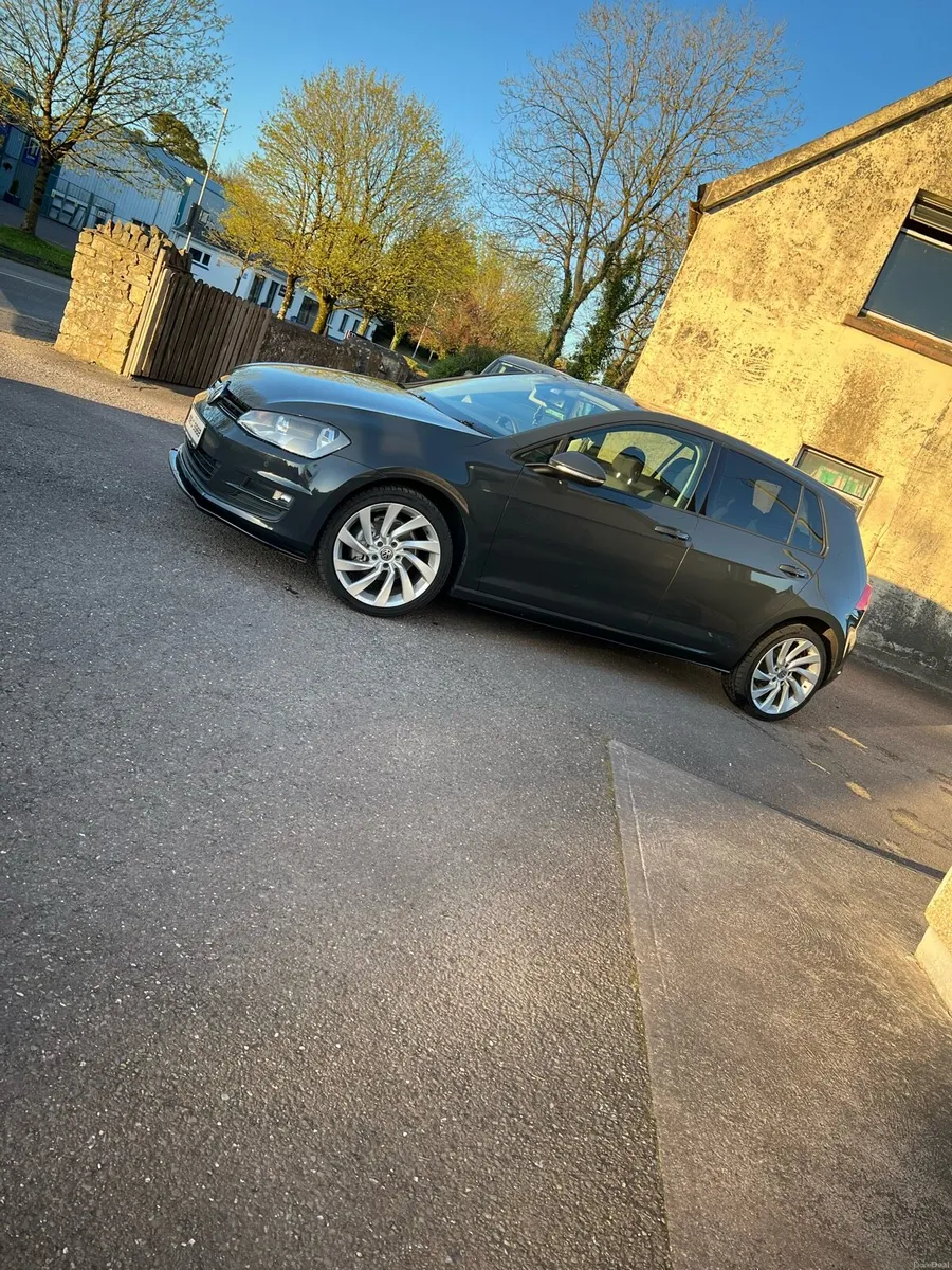 Volkswagen Golf 2016 - Image 2