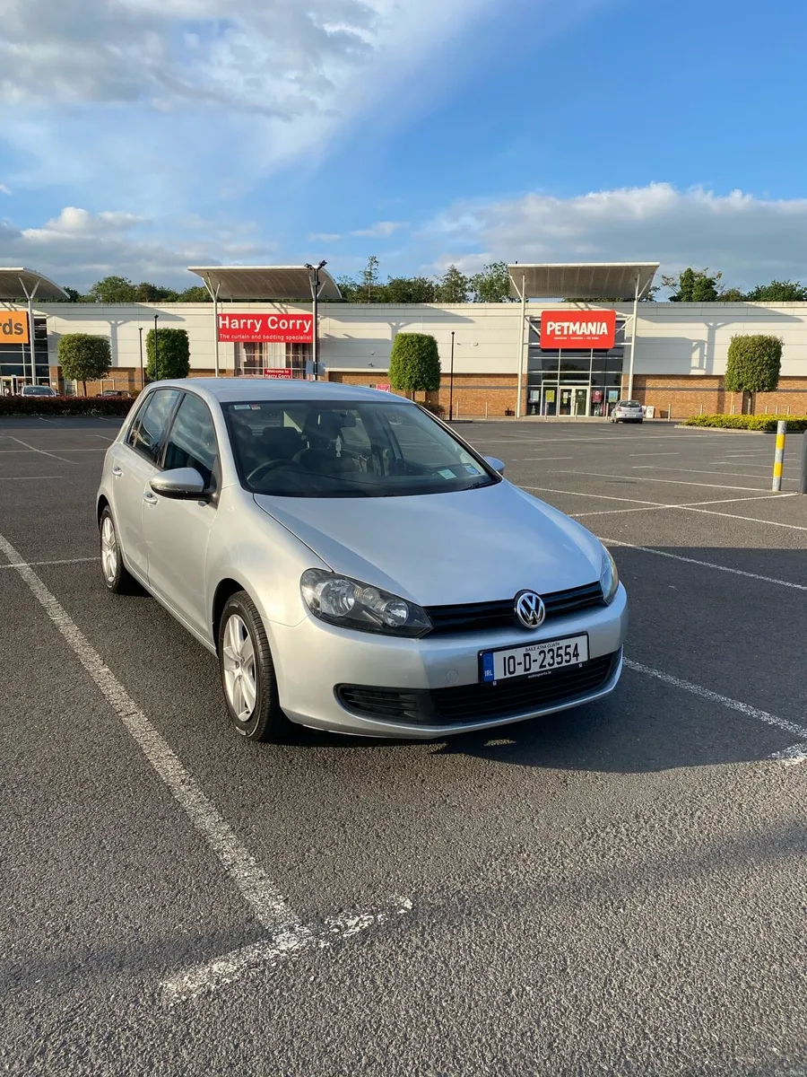 Volkswagen Golf - Image 1