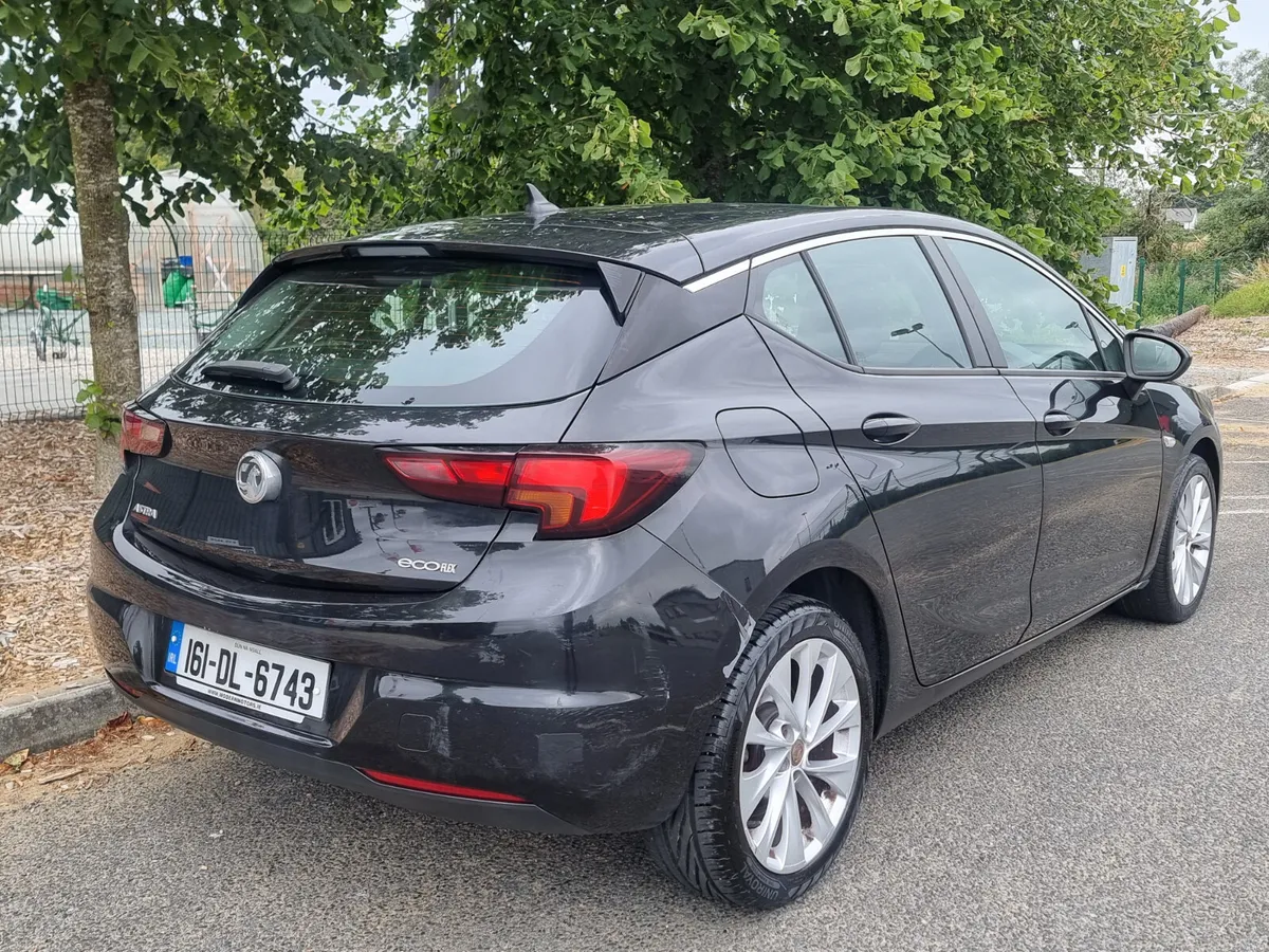 Vauxhall Astra 2016 diesel ⛽️ nct&tax €5999 - Image 3