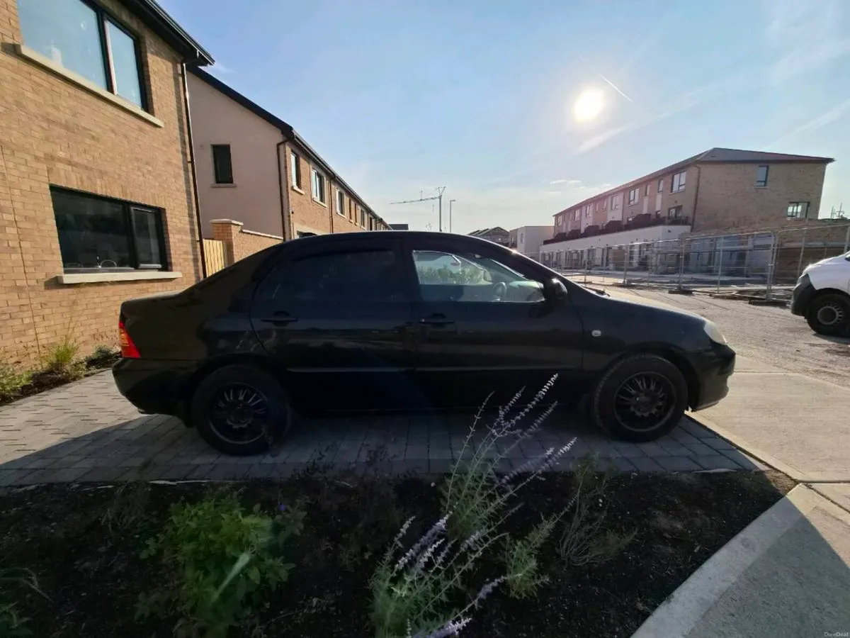 Toyota Corolla 2007 - Image 2