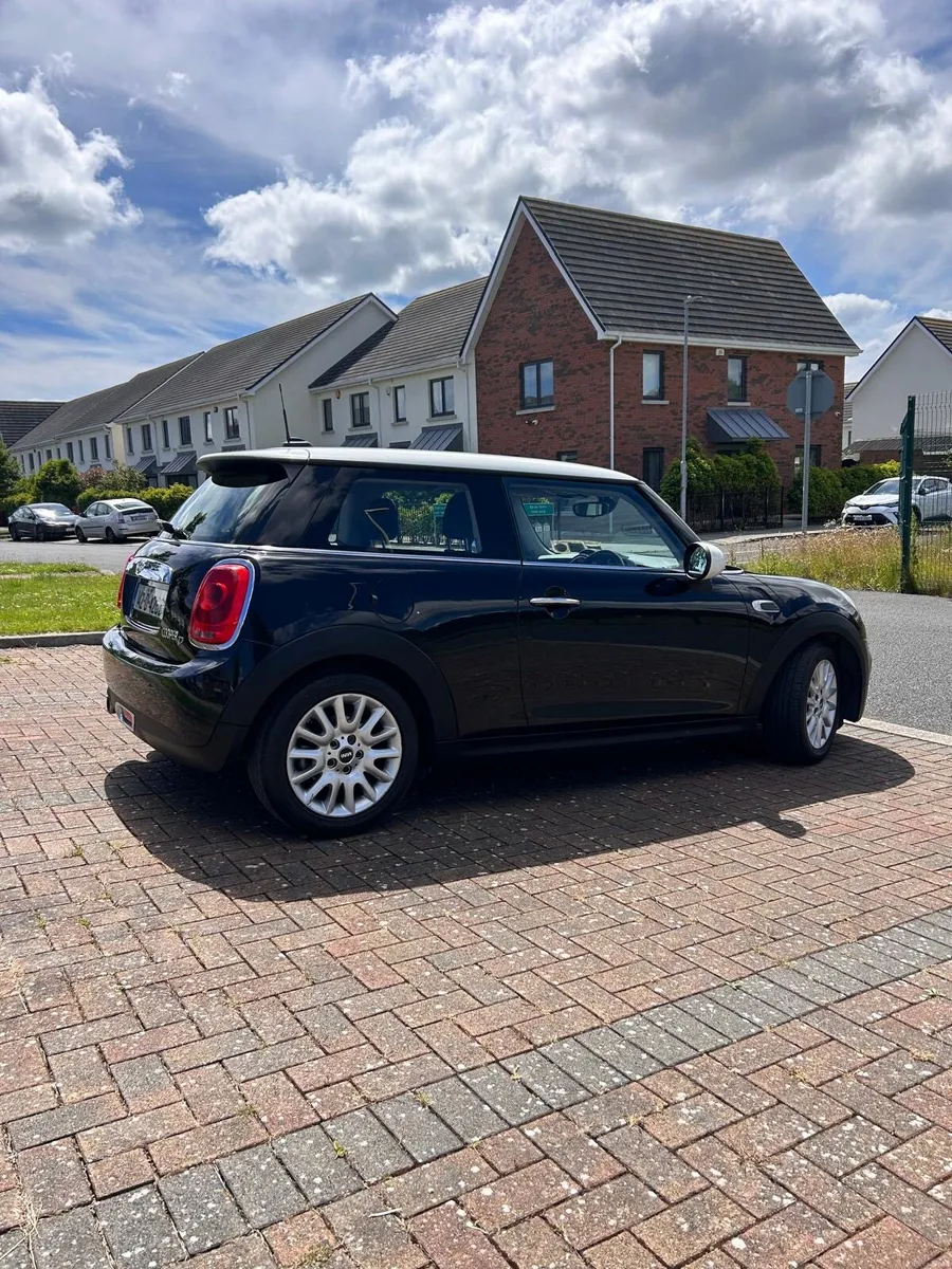Mini Cooper diesel Auto New model - Image 3
