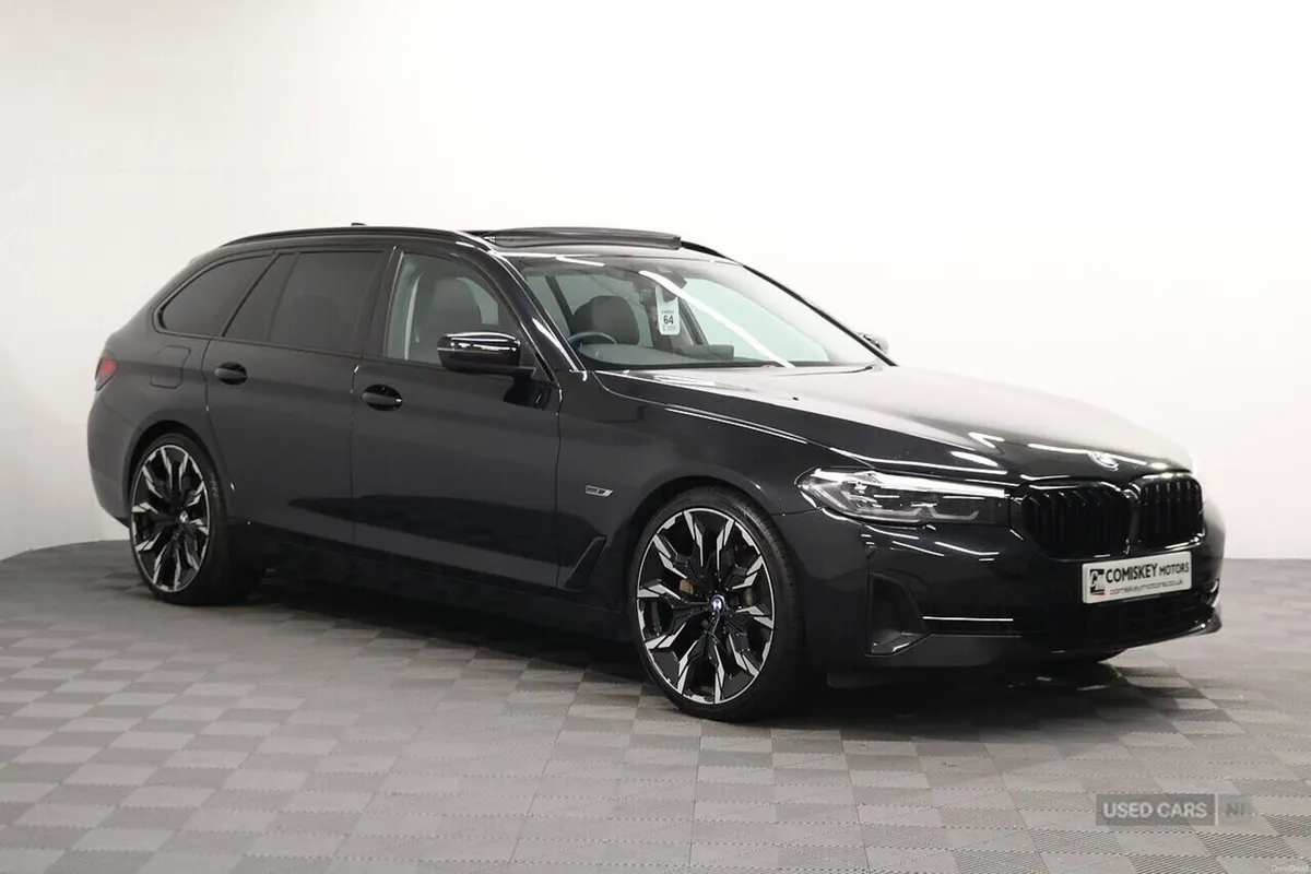 BMW 5-Series 530e SE - Image 1