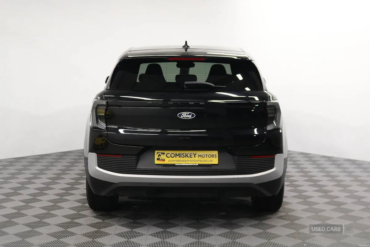 Ford Explorer Extended Range Premium - Image 5