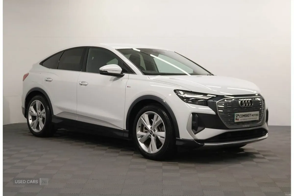 Audi Q4 e-tron S line - Image 1