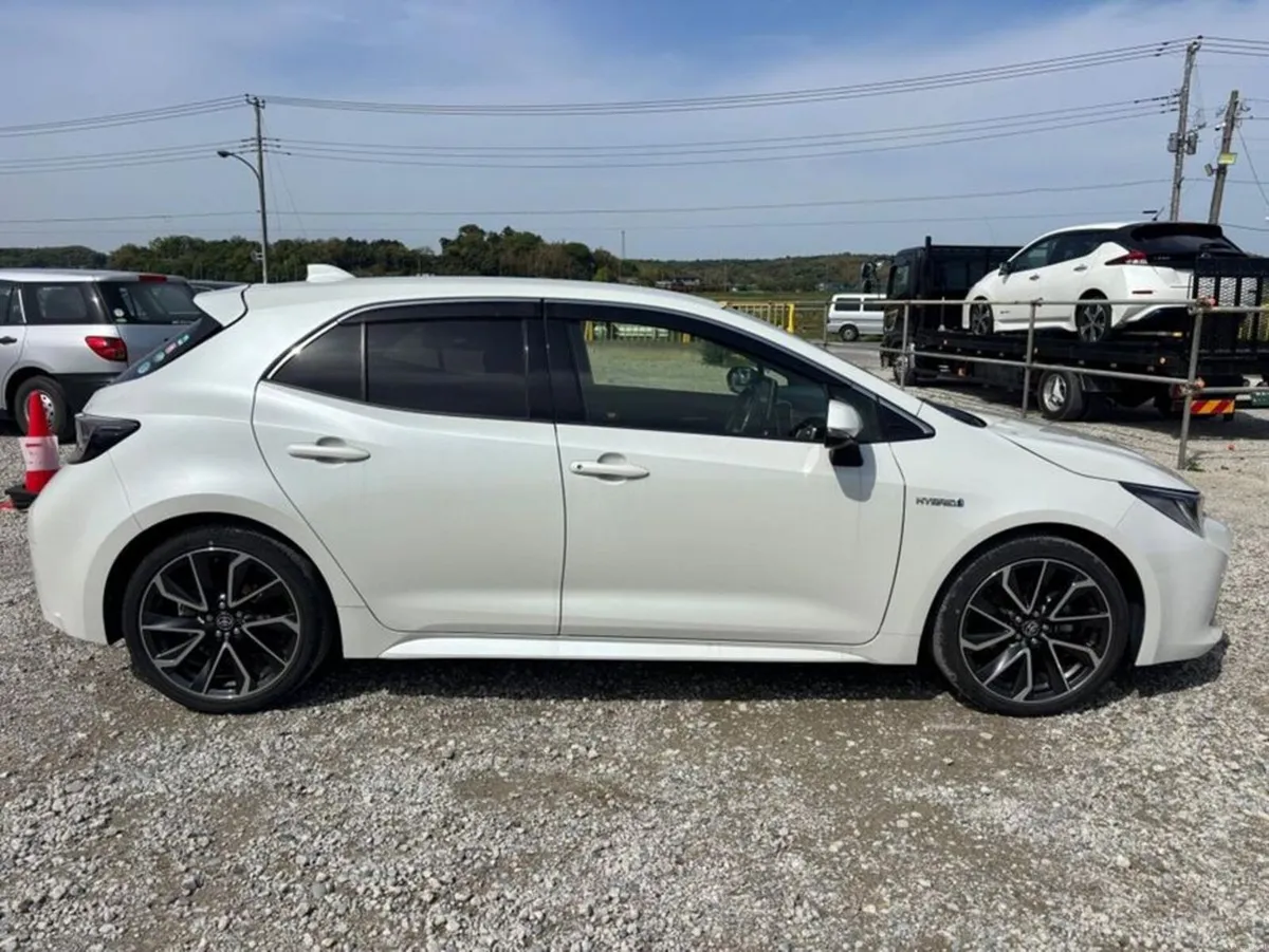 Toyota Corolla 202 Sport GZ - Image 2