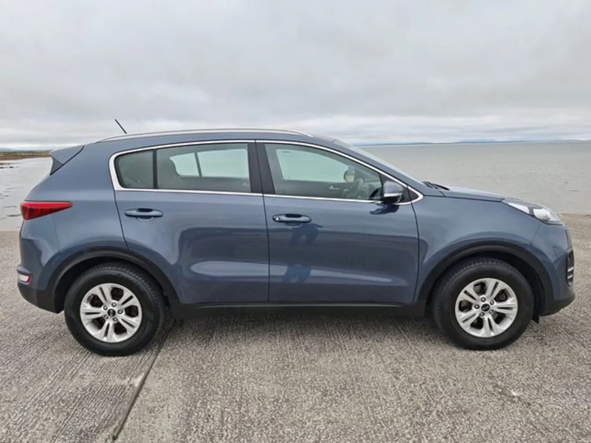 Kia Sportage LX 5DR - Image 2