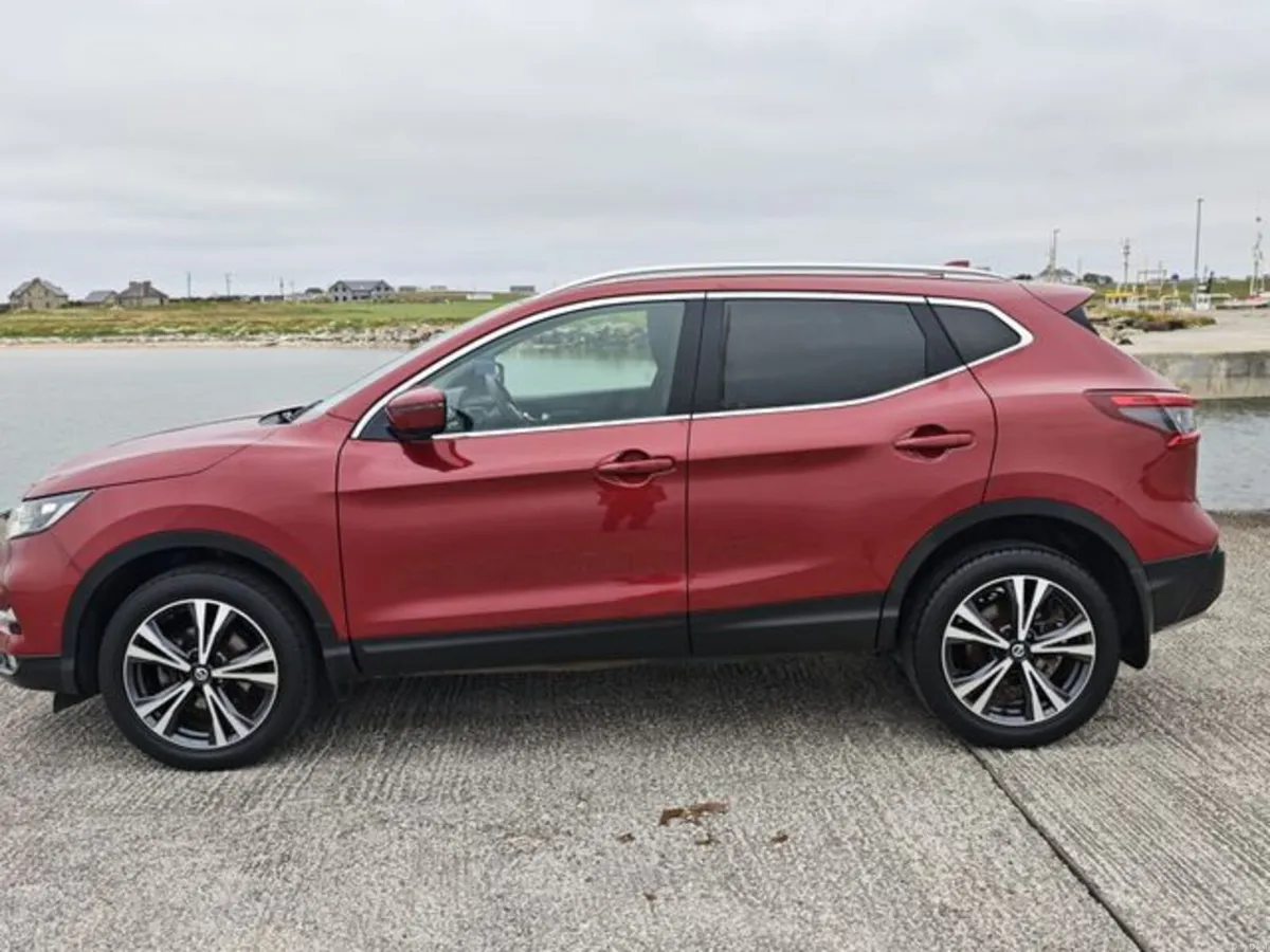 Nissan Qashqai 1.5 DCI N-connecta 5DR - Image 3