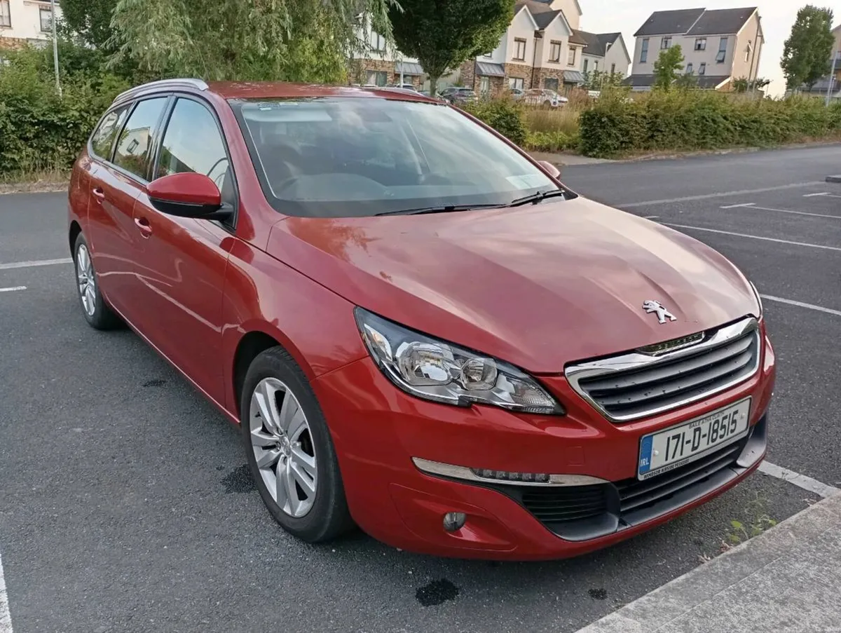 Car - Image 1