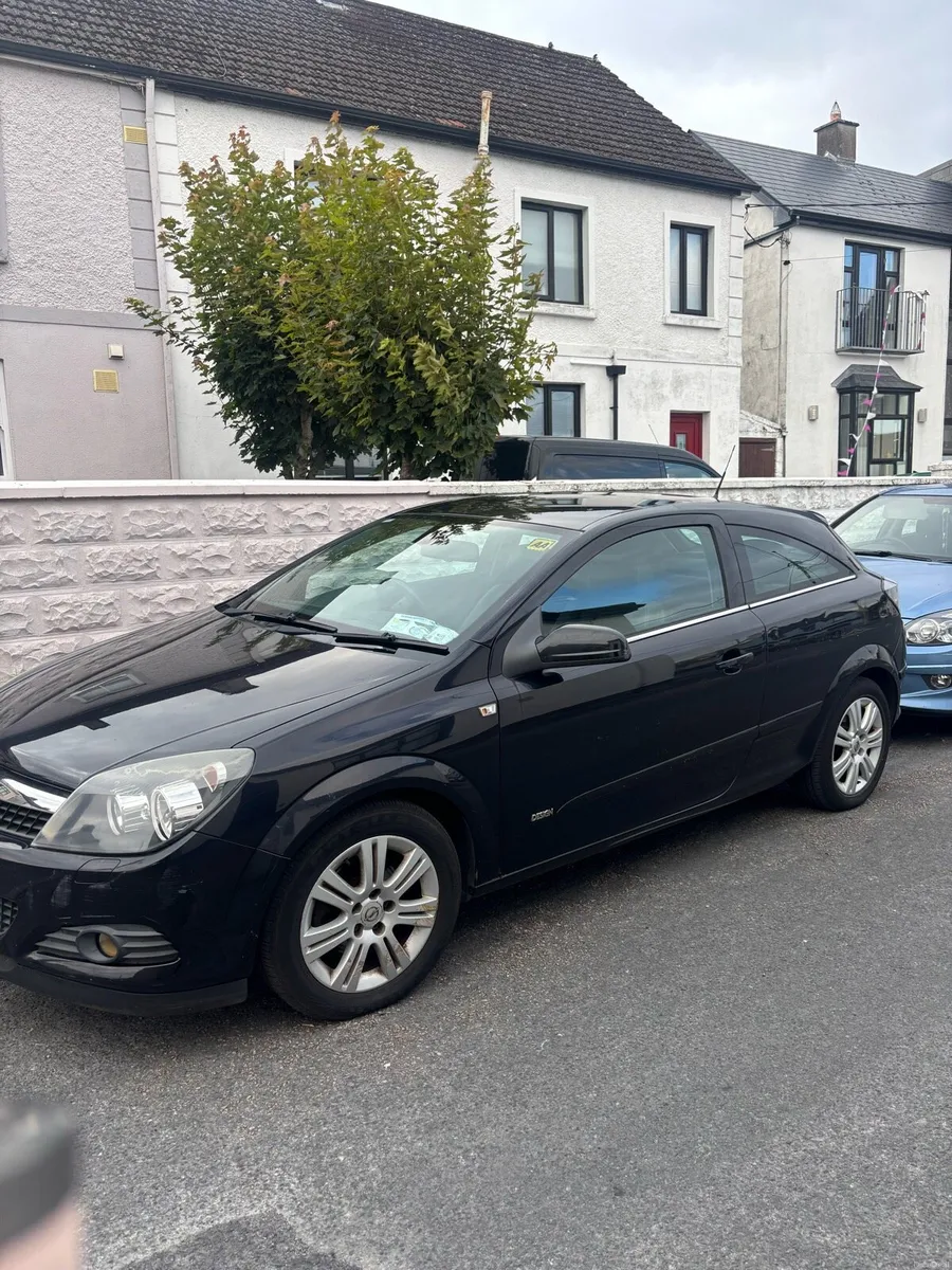 2009 Opel Astra Design (only 50K miles!) - Image 1
