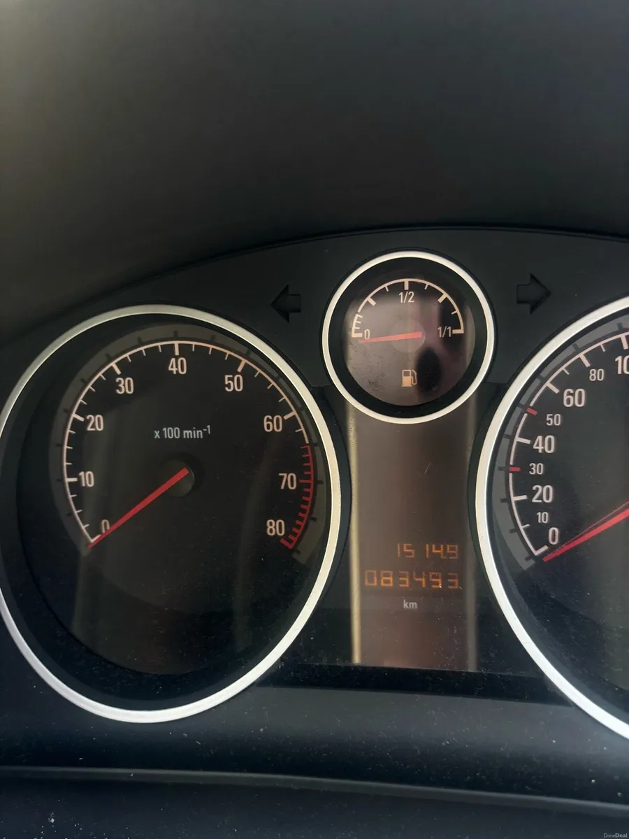 2009 Opel Astra Design (only 50K miles!) - Image 4