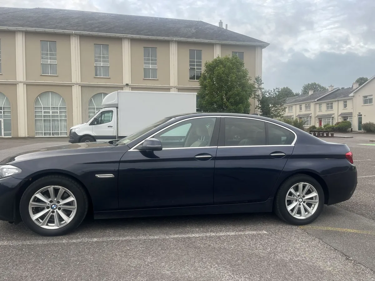 BMW 5-Series - Image 3