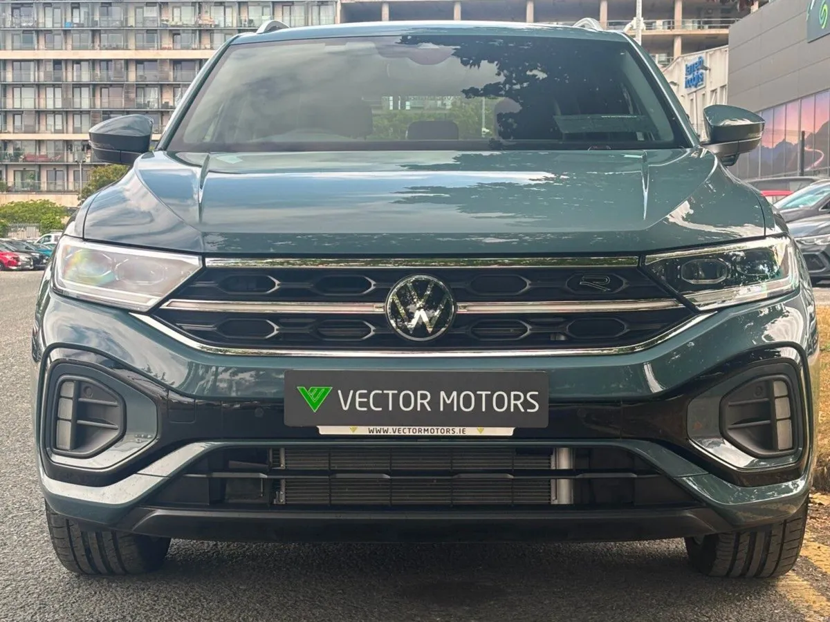 Volkswagen T-Roc R-LINE 2.0 TDI AUTO 12 MONTH WARR - Image 3