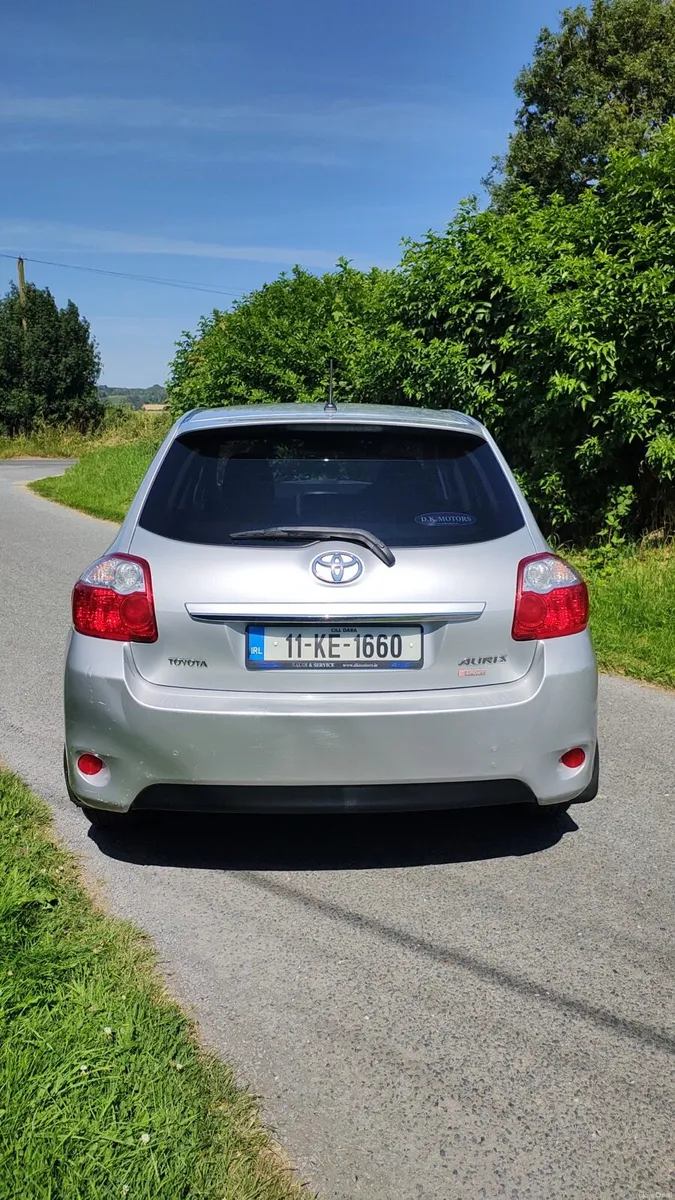 TOYOTA AURIS DSL AUTO NEW NCT - Image 2