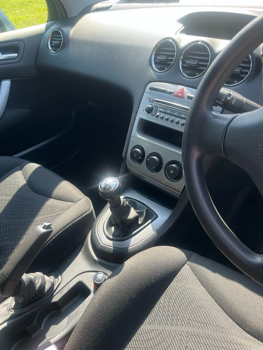 Peugeot 2009 1.4 NEW NCT & Taxed - Image 4