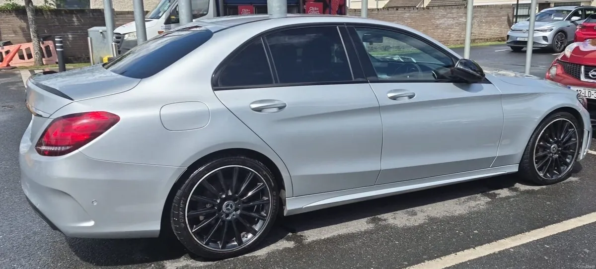 Mercedes-Benz C220 D AMG Line Night Ed Premium - Image 1