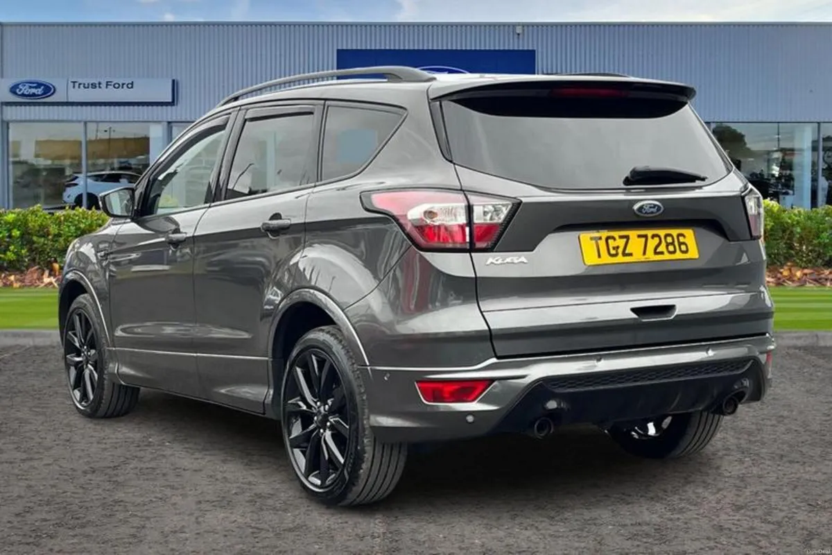 Ford Kuga ST-Line - Image 2