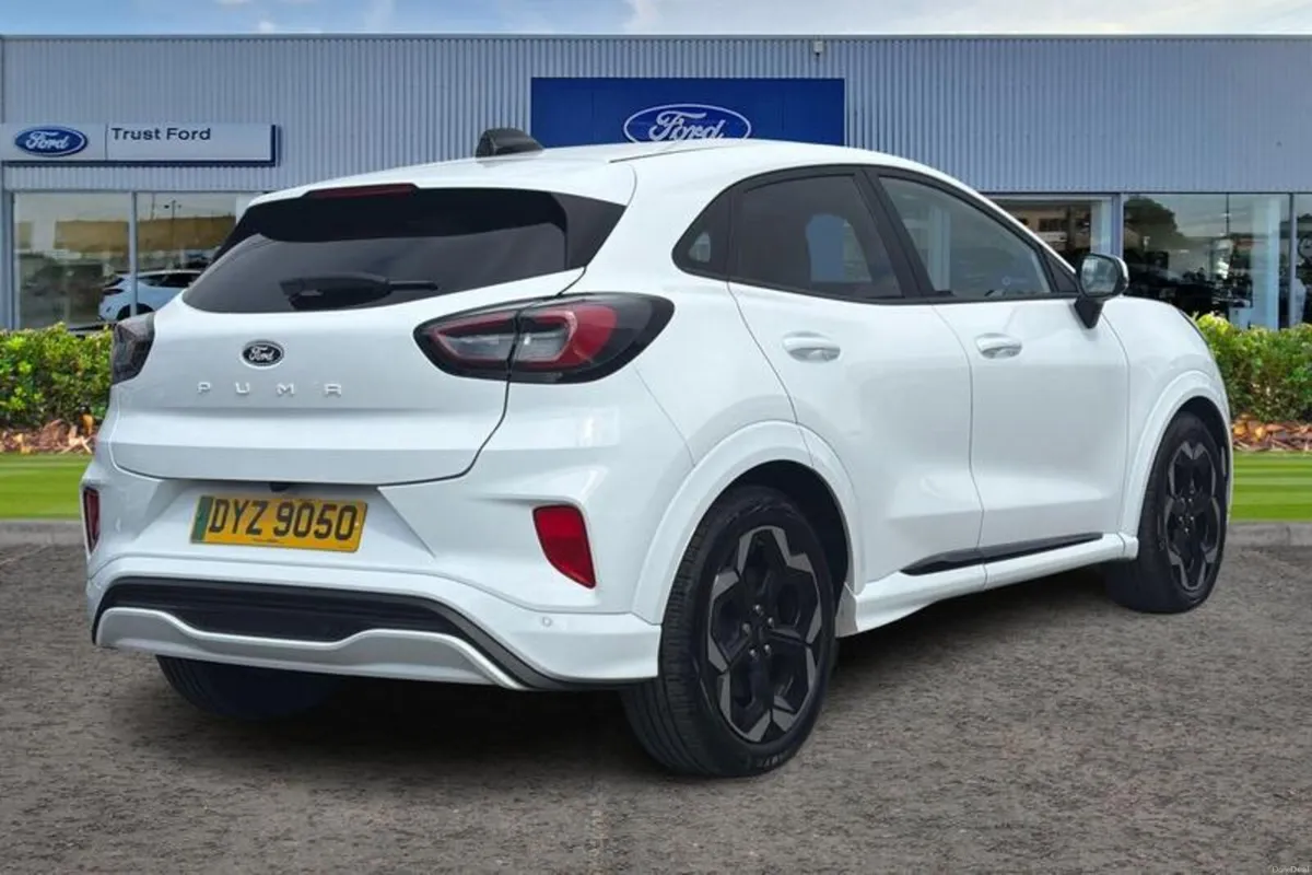 Ford Other Standard Range 43kWh Premium SUV 5dr El - Image 4