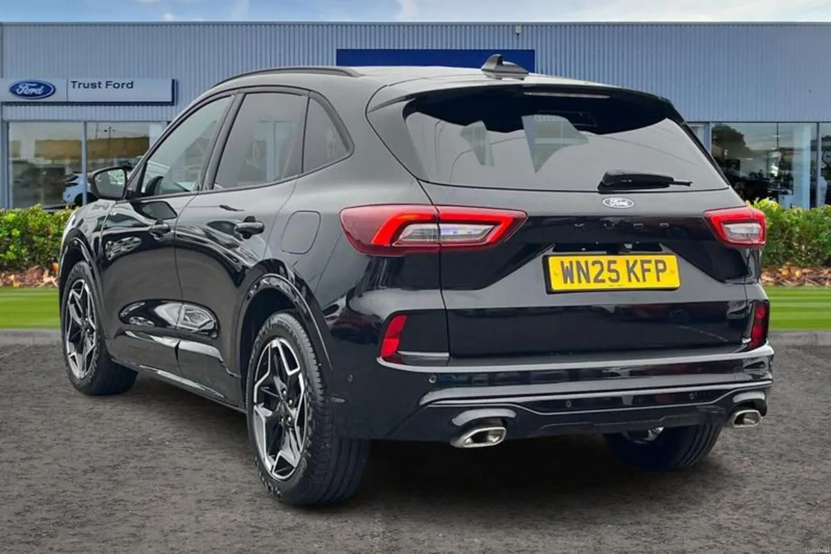 Ford Kuga ST-Line X - Image 2