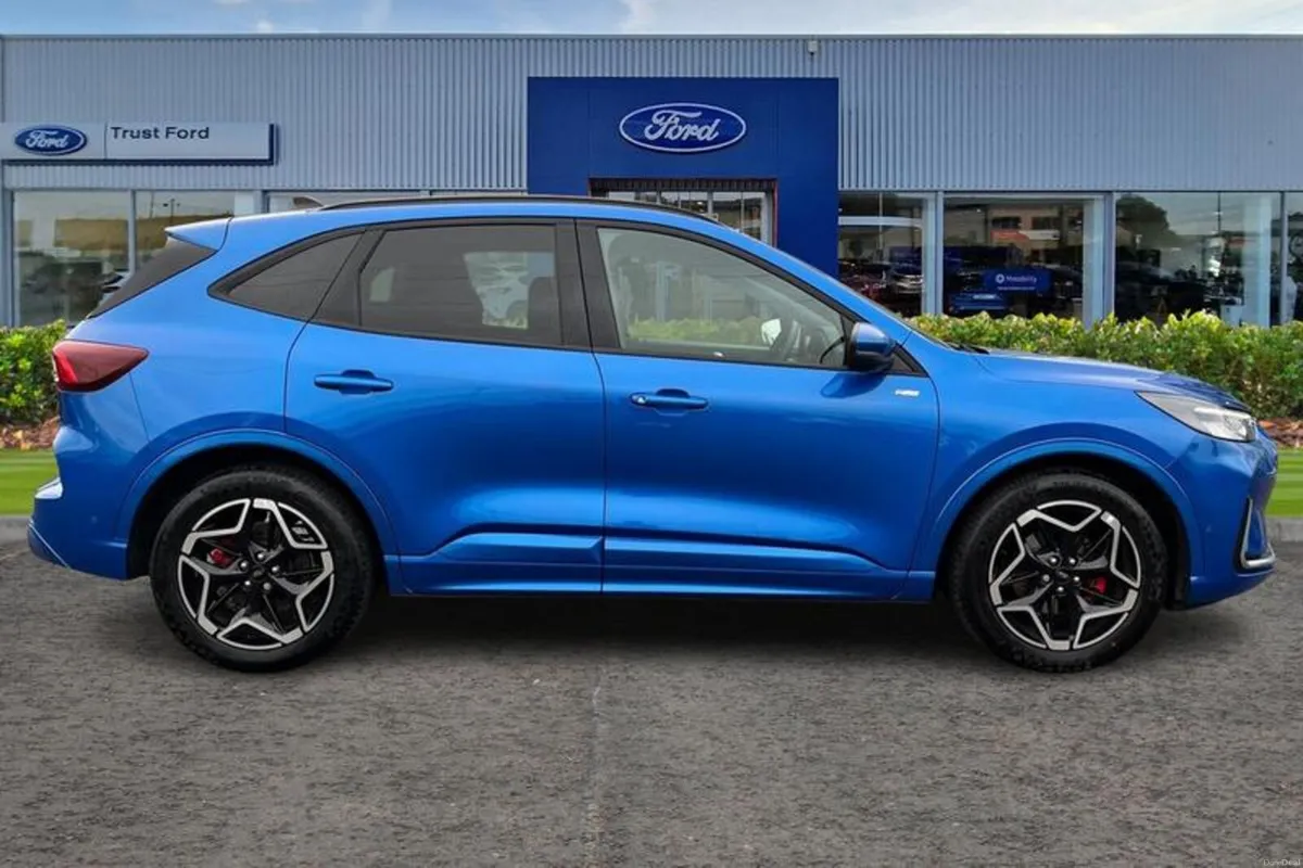 Ford Kuga ST-Line X - Image 3