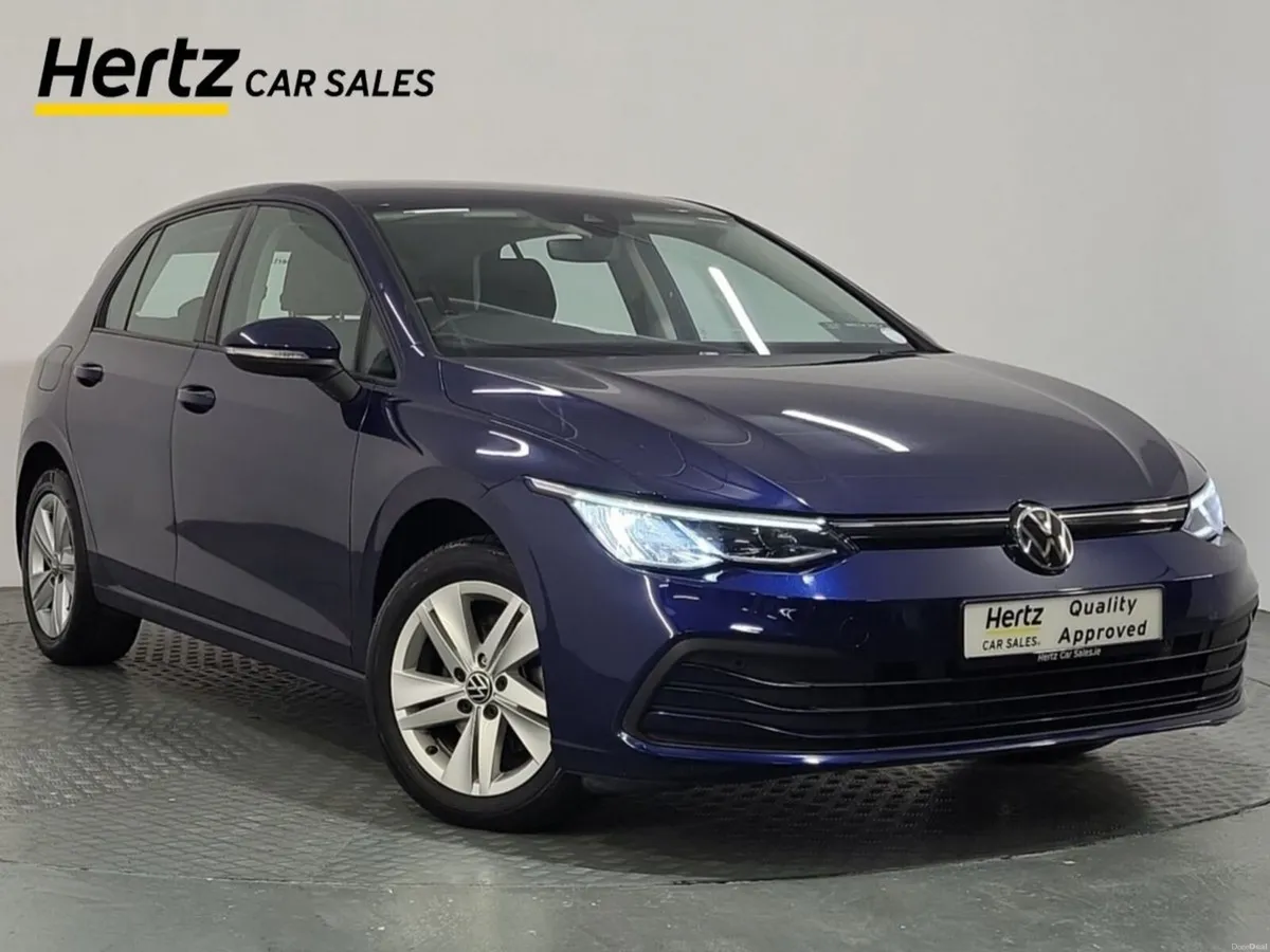 Volkswagen Golf Golf LIFE 110HP Petrol Manual - Image 1