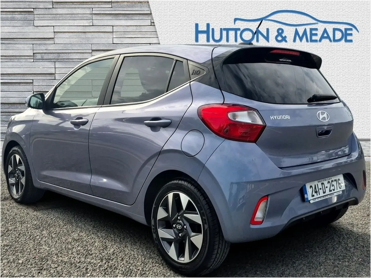 Hyundai i10 Delux Plus 1.0 Petrol 5dr - Image 2