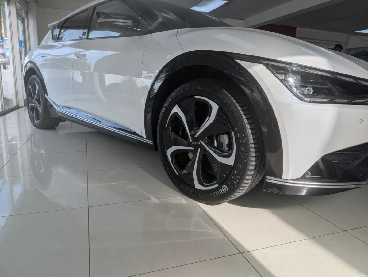 Kia EV6 EV6 Earth SEM - Image 5