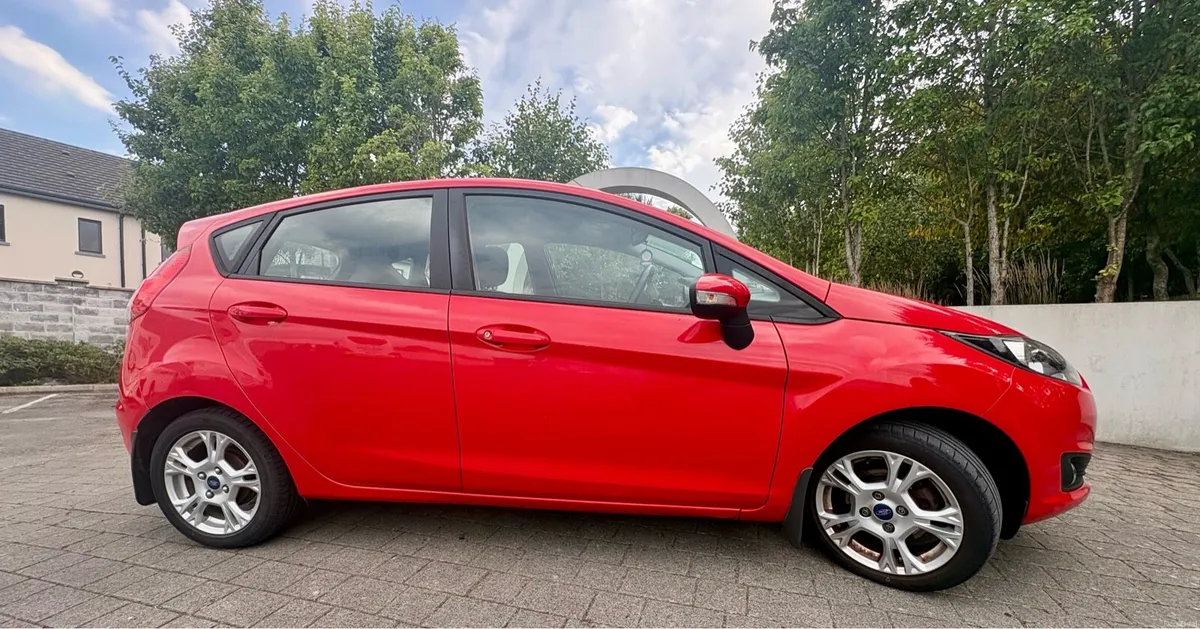 132 Ford Fiesta Zetec - Image 6