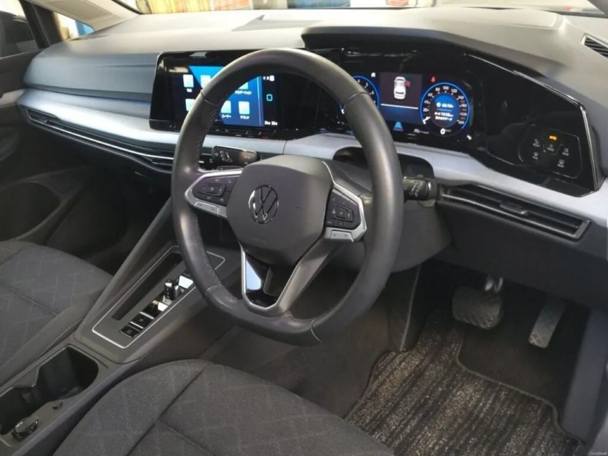 Volkswagen Golf 1.0 AUTOMATIC ETSI ACTIVE PLATINUM - Image 3