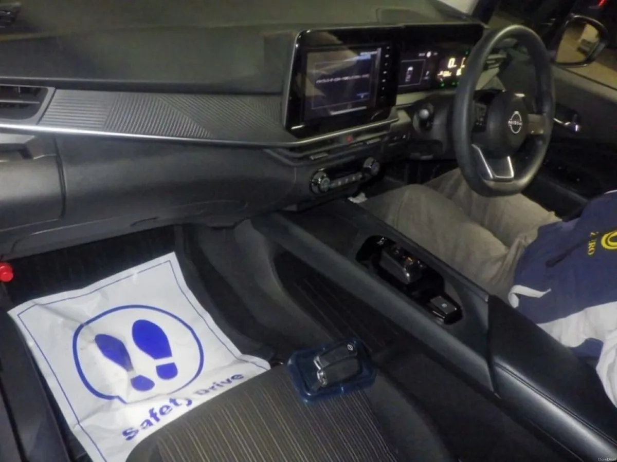 Nissan Note 1.2 HYBRID AUTOMATIC - FACELIFT MODEL - Image 3
