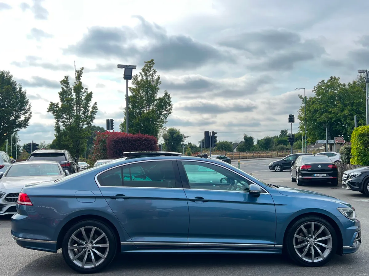 Volkswagen Passat 2.0 TDI R-LINE 150BHP AUTO *PAN - Image 4