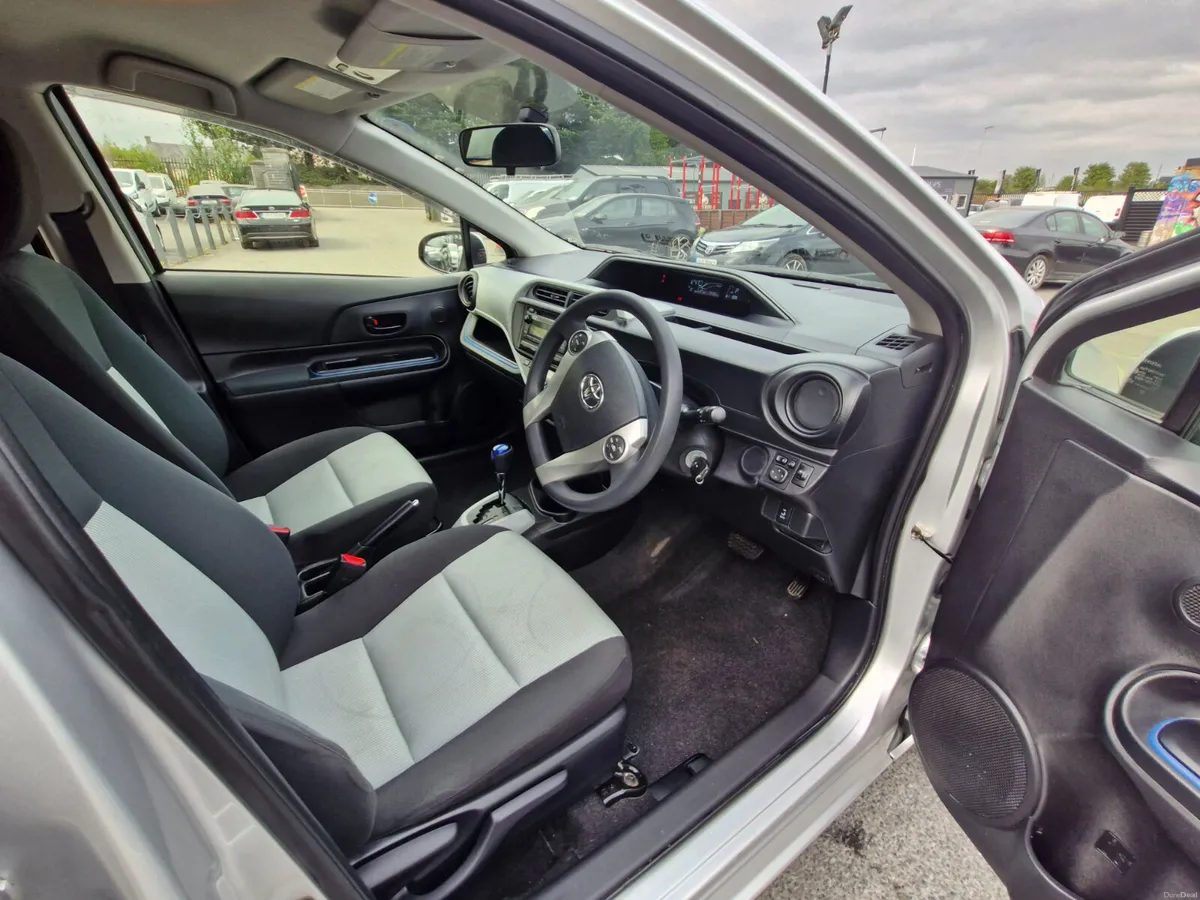 2014 Toyota Aqua 1.5L Hybrid Low Miles Fresh NCT - Image 6