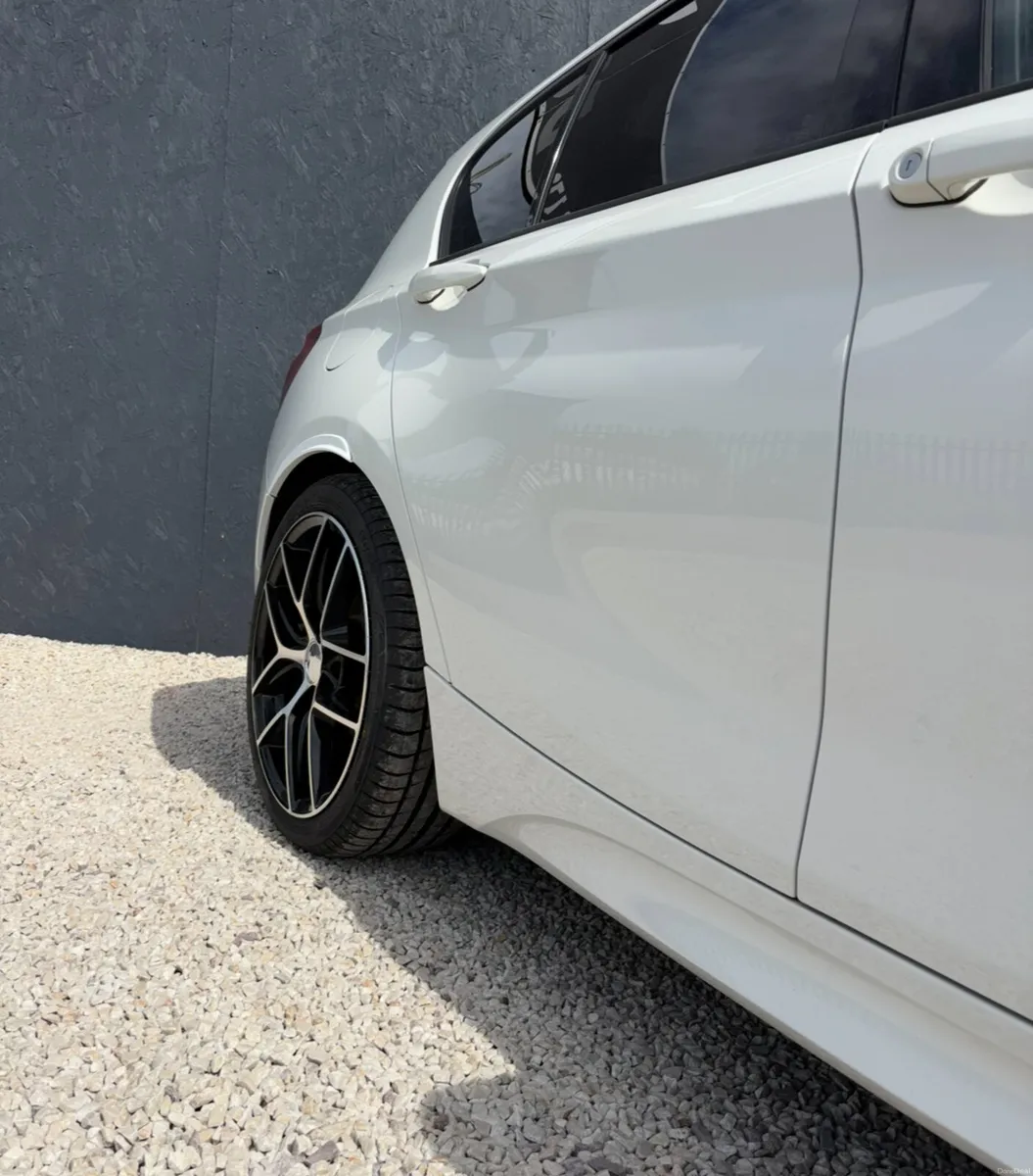 BMW 118D 2.0 M Sport Automatic 2016 - Image 3